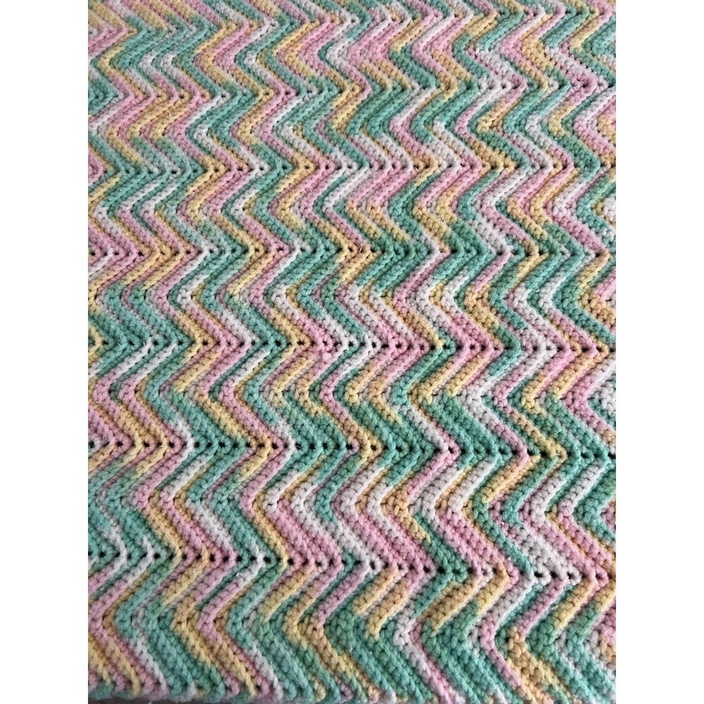 Handmade Crochet Chevron Throw Blanket Pastel Pink Yellow Green Zig Zag Tassels - Picture 3 of 6